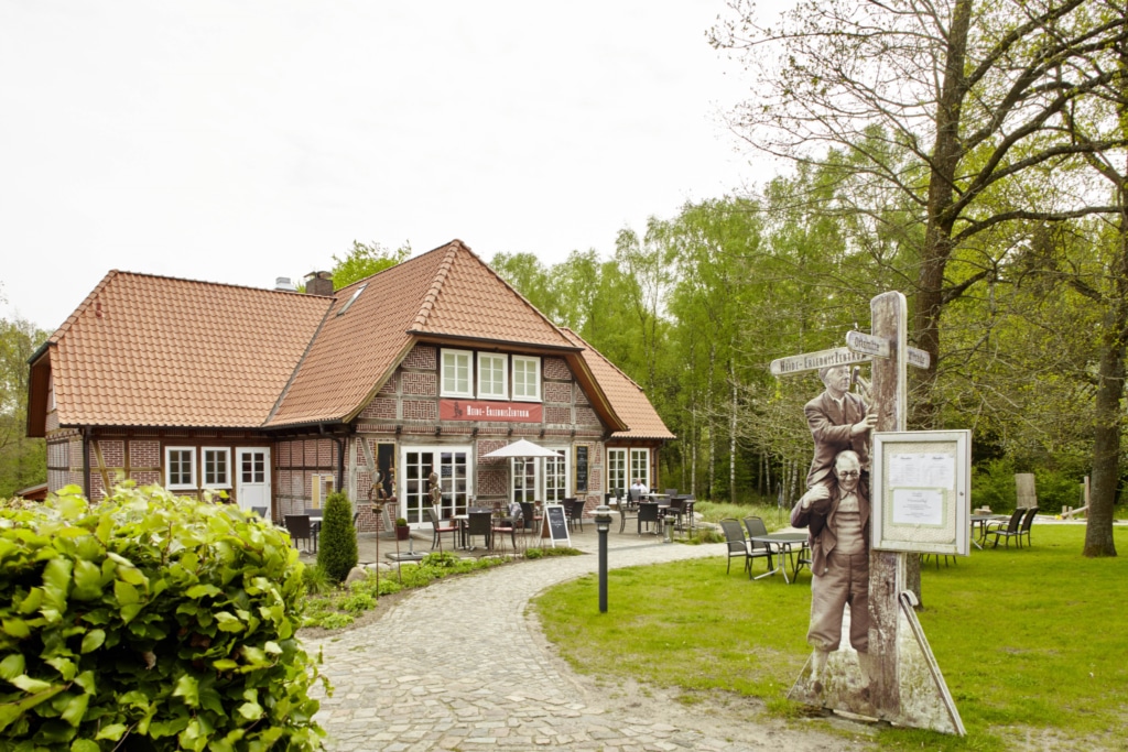 VNP Heide-ErlebnisZentrum with café in Undeloh | Photo: Christian Burmester