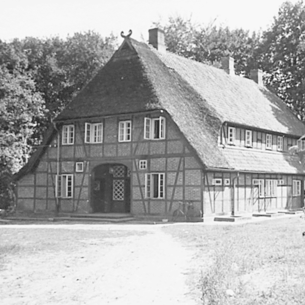 Neue Gaube Haupthaus 1930er Jahre | Foto: Archiv Verein Naturschutzpark e.V.